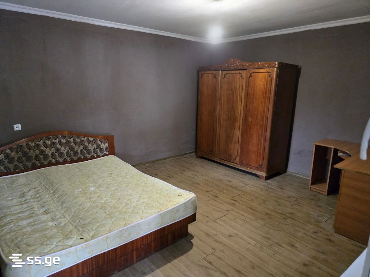 4 Room Private House For Rent. Mukhiani view 5