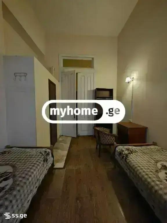 6 Room Hotel For Rent. Sololaki view 35
