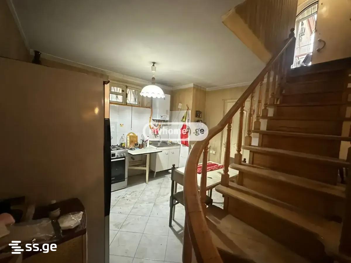 5 Room Private House For Rent. Didube view 10