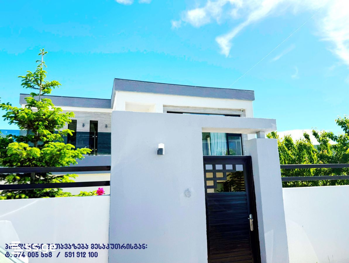 8 Room Summer Cottage For Sale view 7