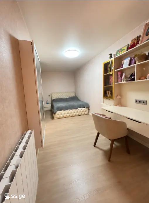 4 Room Private House For Sale view 26