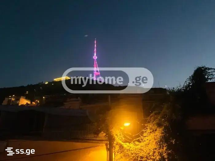 6 Room Hotel For Rent. Mtatsminda view 38