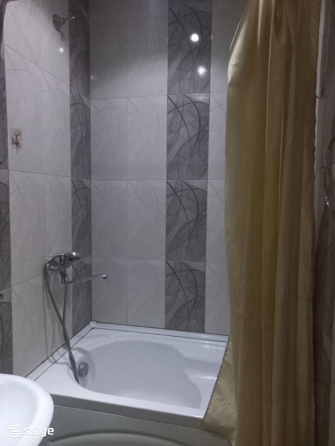 2 Room Flat For Rent. Chiatura view 6