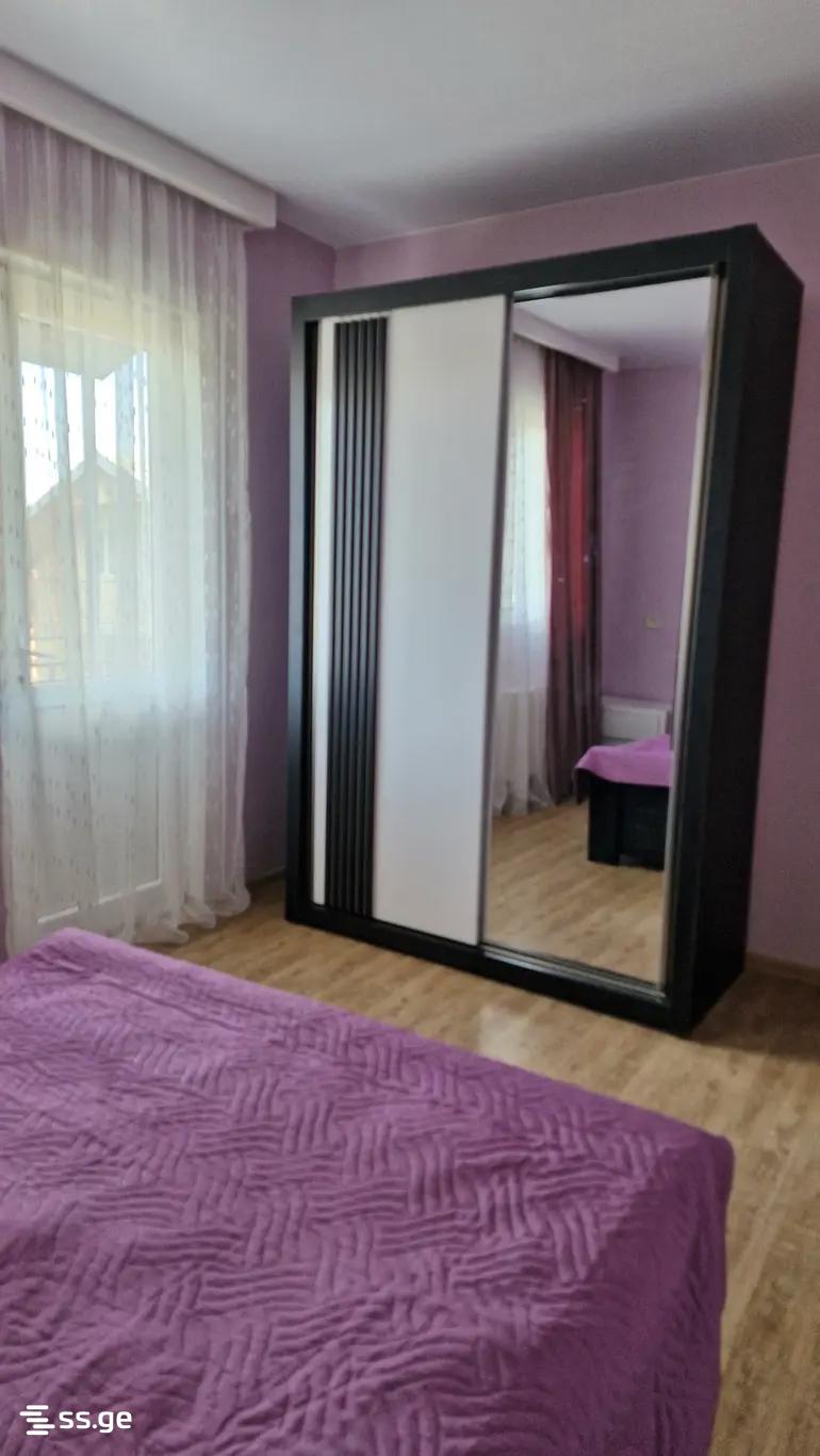 5 Room Summer Cottage For Rent. Mtatsminda view 10