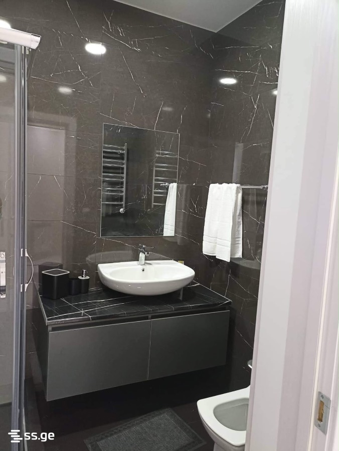 2 room Flat For Sale. Batumi - Widok 4