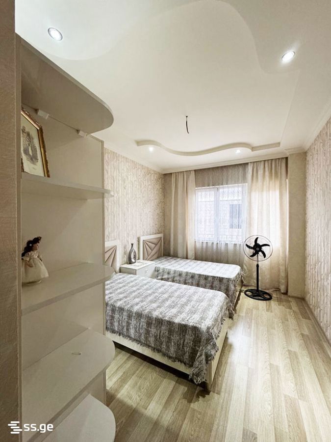 4 room Flat For Rent. Batumi - Widok 5