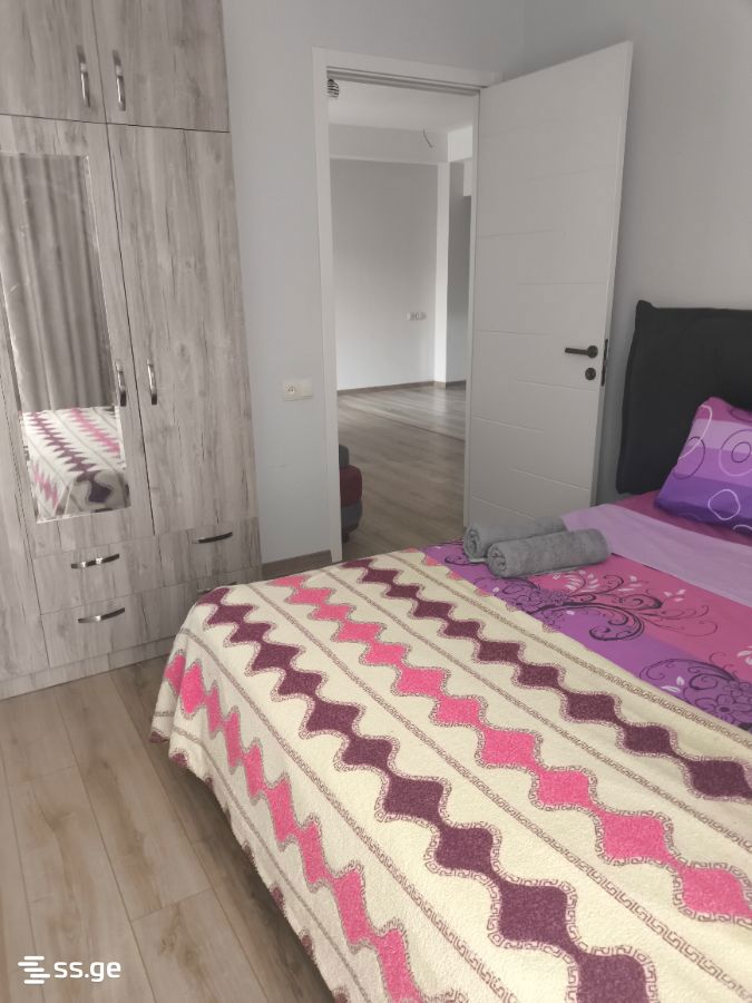 3 Room Flat Daily Rent. Rustavi, 1 of 4