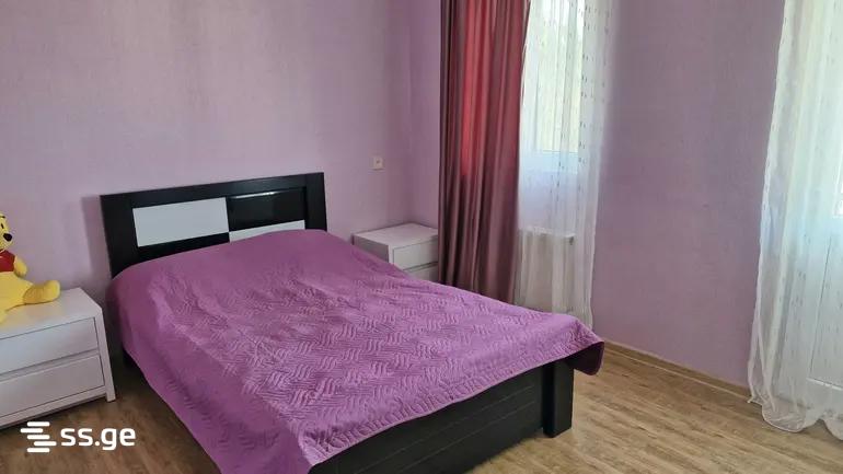 5 Room Summer Cottage For Rent. Mtatsminda view 9