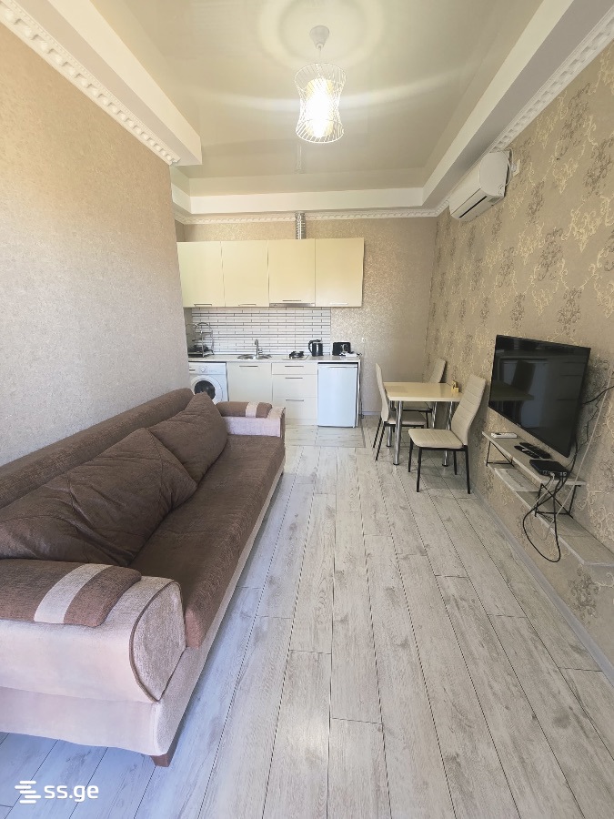 3 Room Flat For Sale view 5