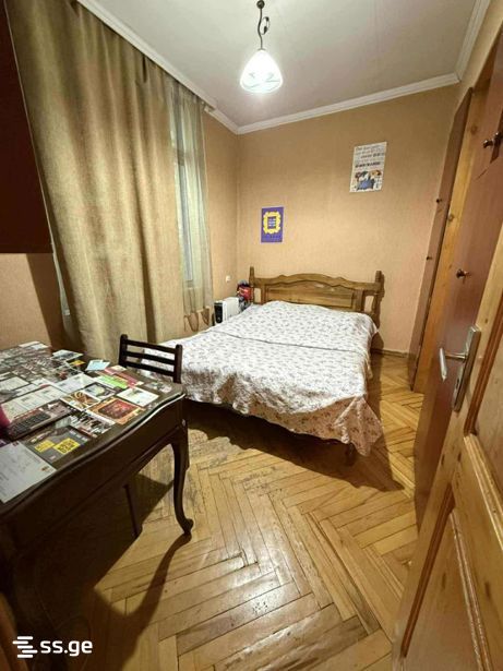5 Room Flat For Sale view 5