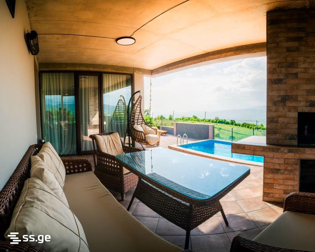 6 Room Private House Daily Rent. Bazaleti view 4