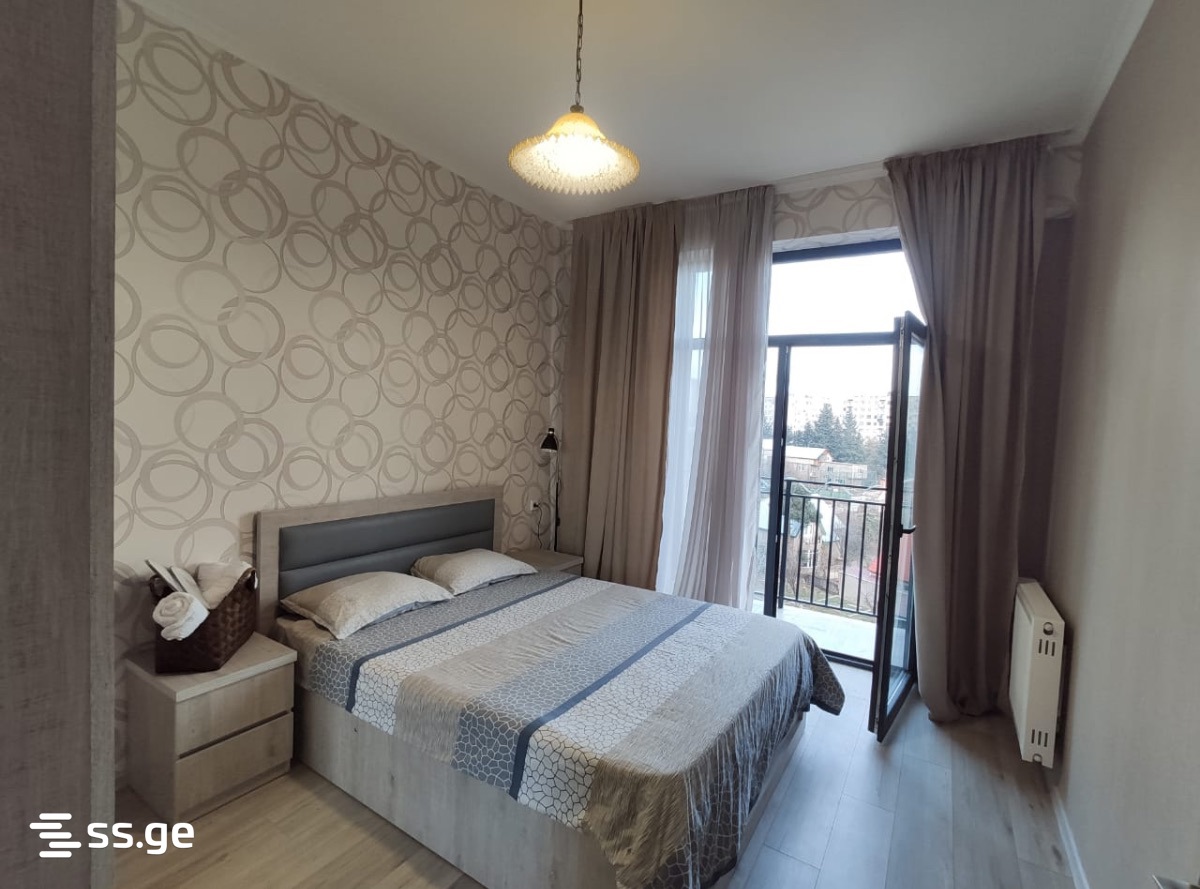 2 Room Flat Daily Rent. Isani view 5