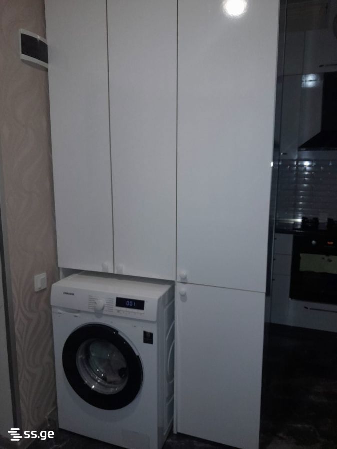Продажа 3-комната Квартира view 1