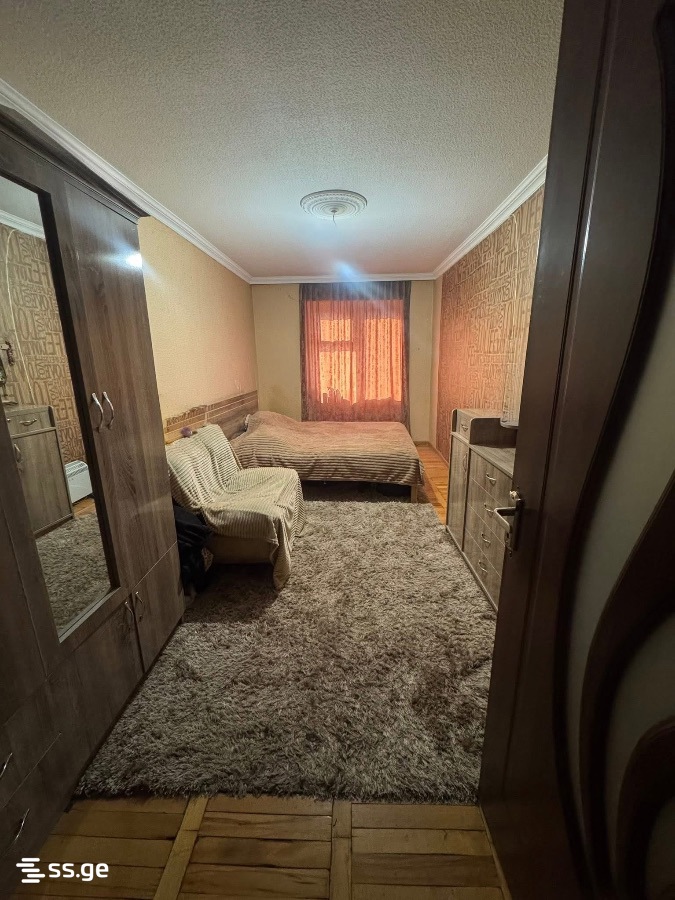 3 Room Flat For Sale view 6
