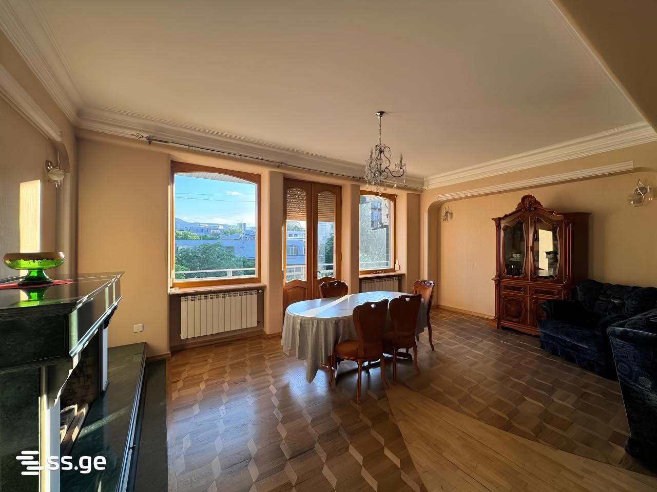 5 Room Flat For Sale, 3 of 4