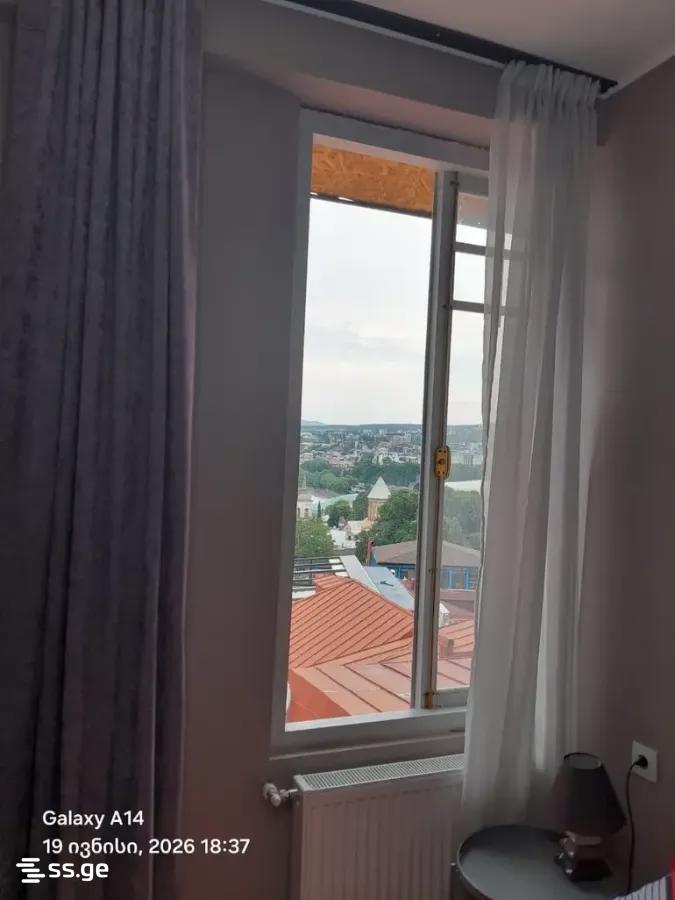 5 Room Private House For Rent. Sololaki view 13