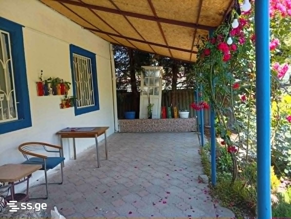 5 Room Private House For Sale view 9