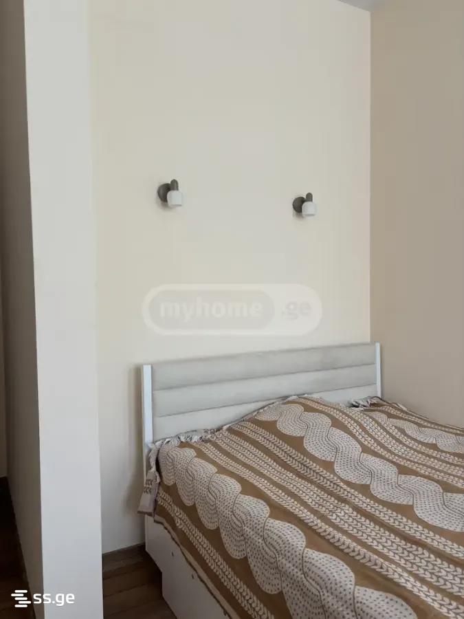 7 Room Private House For Sale view 60