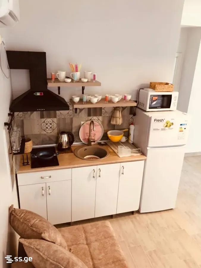 5 Room Private House Daily Rent. Ureki view 9