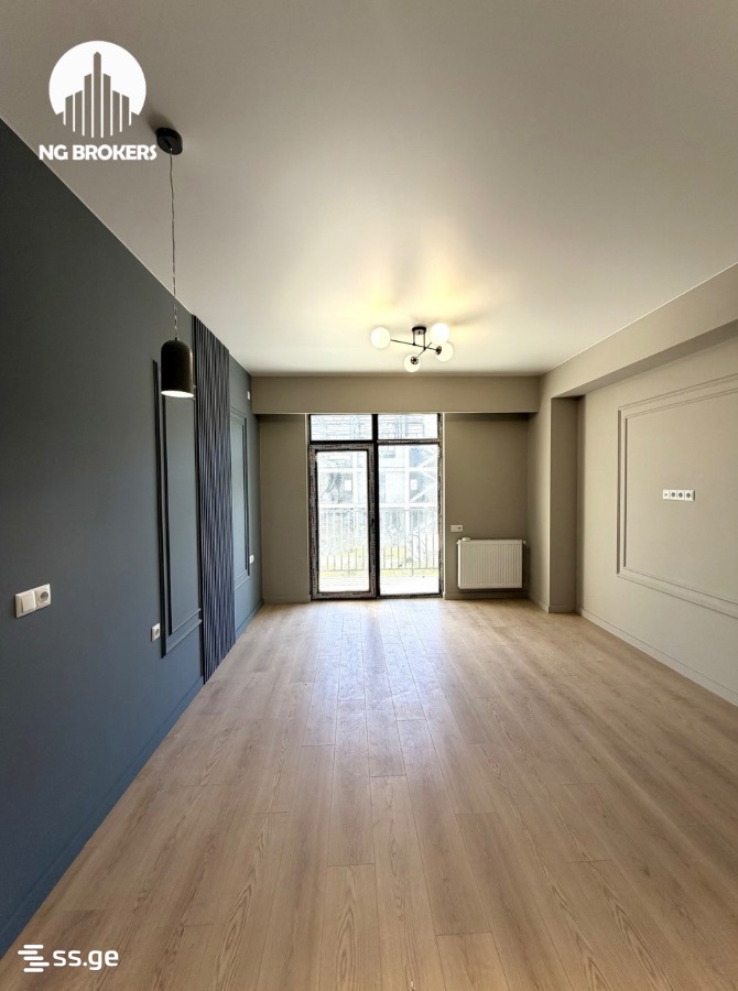 1 Room Flat For Sale view 2