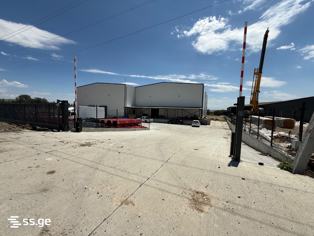 Store-Industrial Property For Rent. Gamarjveba view 1