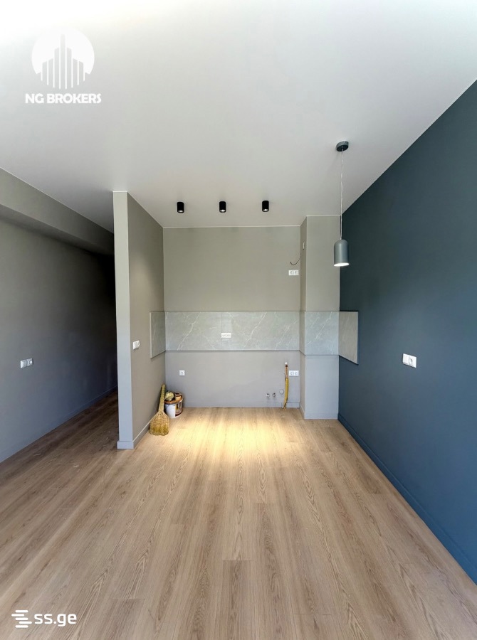 1 Room Flat For Sale view 3