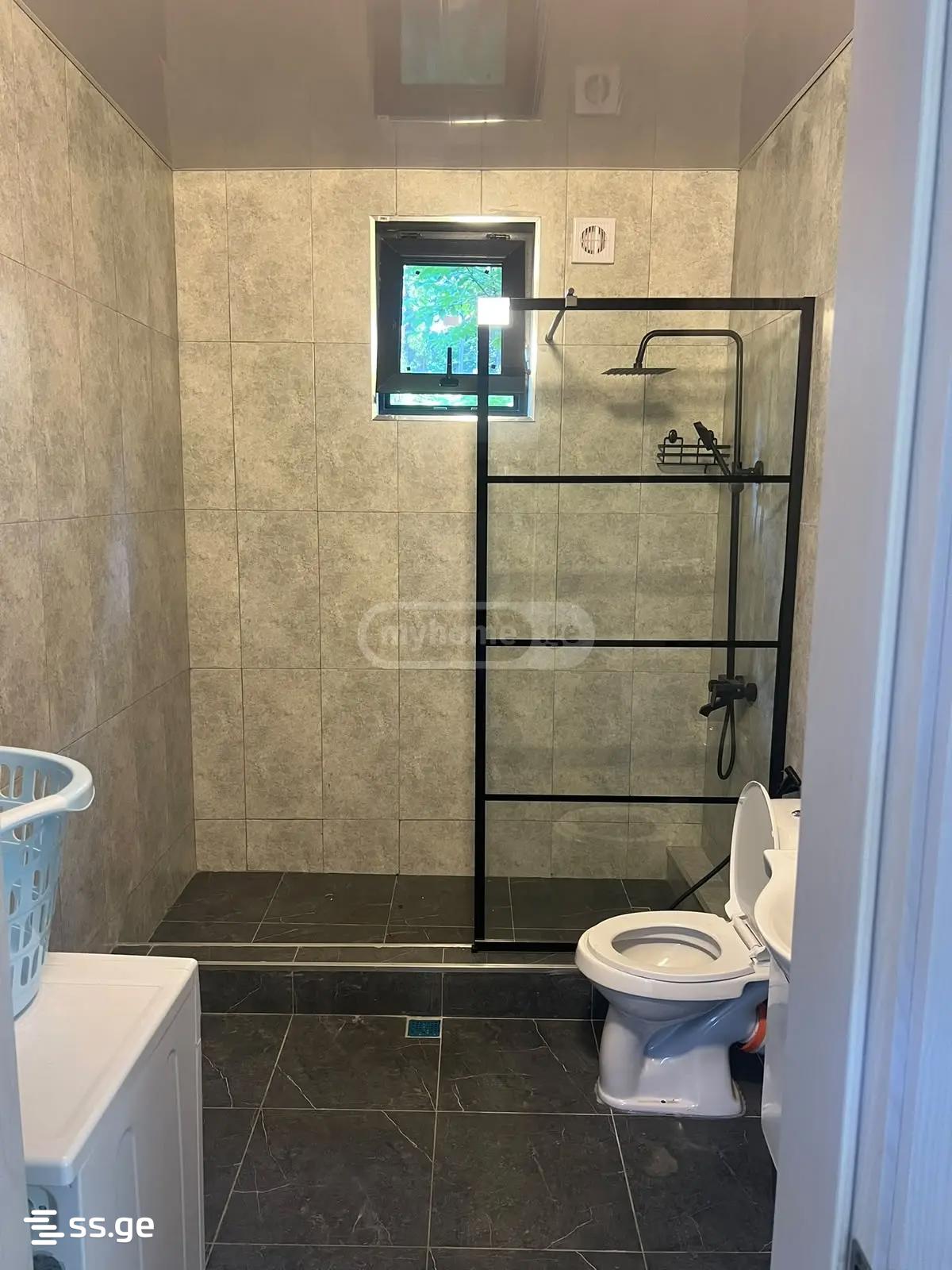 3 Room Private House For Rent. Makhindjauri view 16
