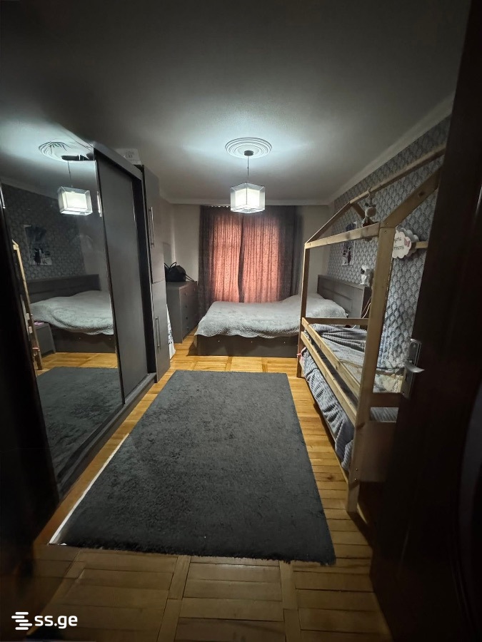 3 Room Flat For Sale view 4
