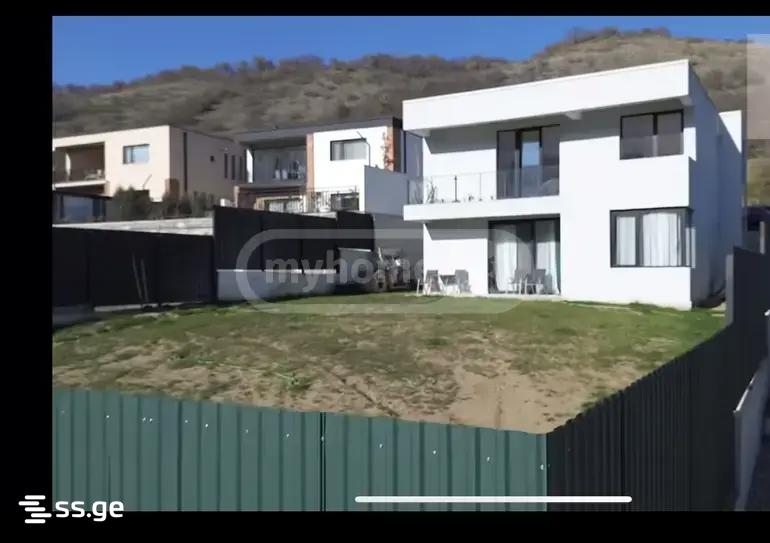7 Room Private House For Sale view 61