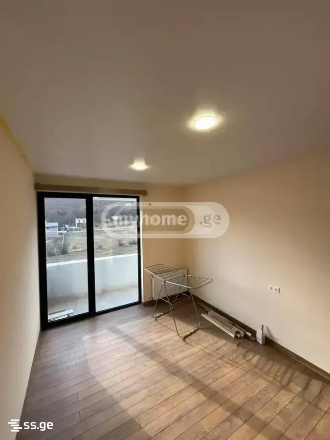 7 Room Private House For Sale view 36