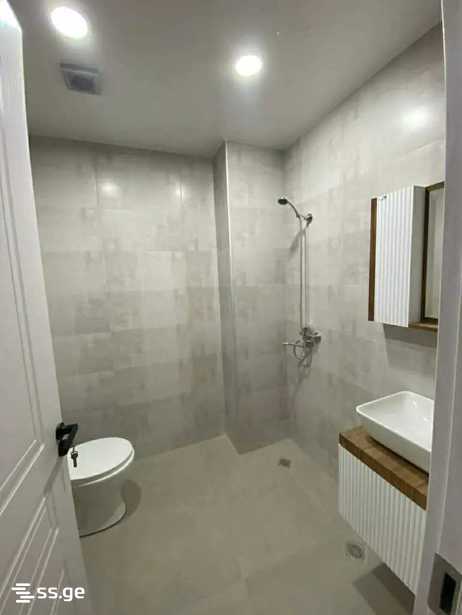 3 Room Flat For Sale view 2