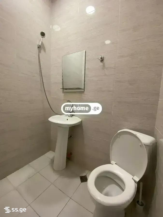 9 Room Hotel For Rent. Didube view 48