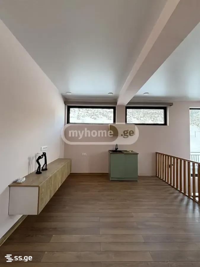7 Room Private House For Sale view 38