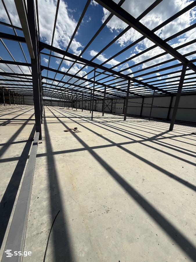 Store-Industrial Property For Rent. Gamarjveba view 2