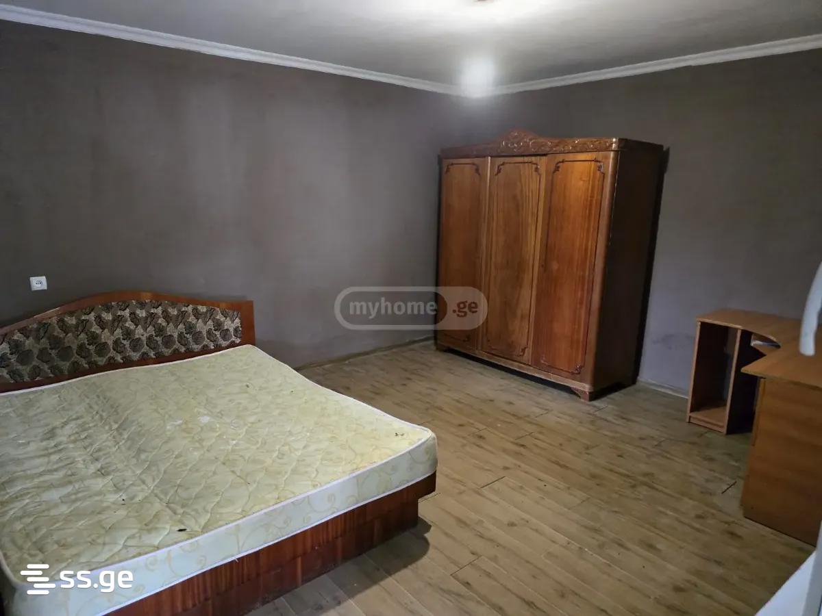 3 Room Private House For Rent. Mukhiani view 4