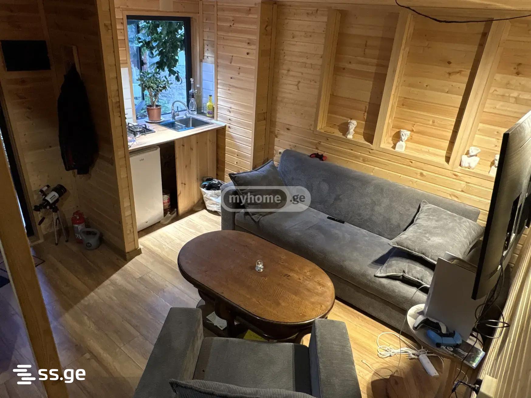 3 Room Private House For Rent. Sololaki view 7