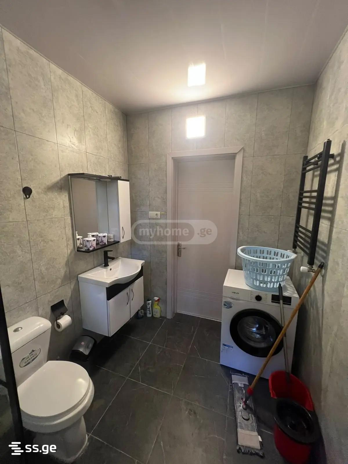 3 Room Private House For Rent. Makhindjauri view 30