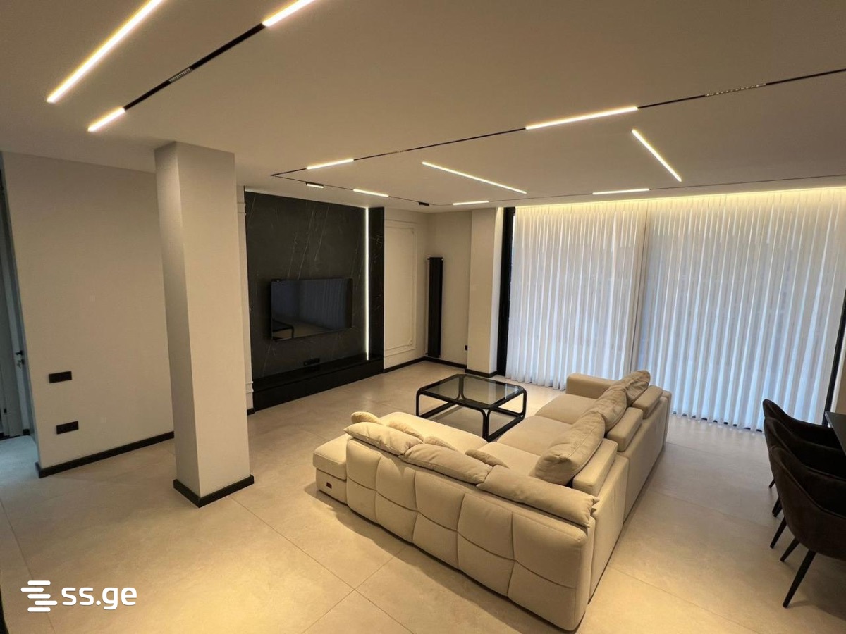 6 Room Summer Cottage For Rent. Batumi view 3