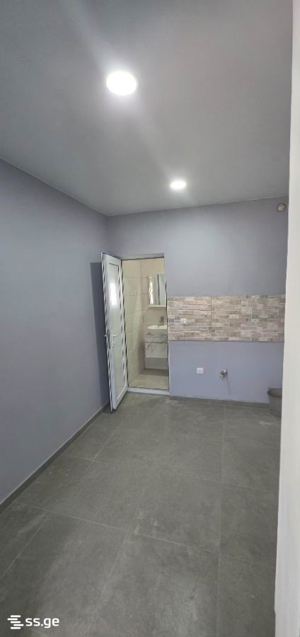 Commercial Real Estate For Rent. Rustavi, 4 of 4