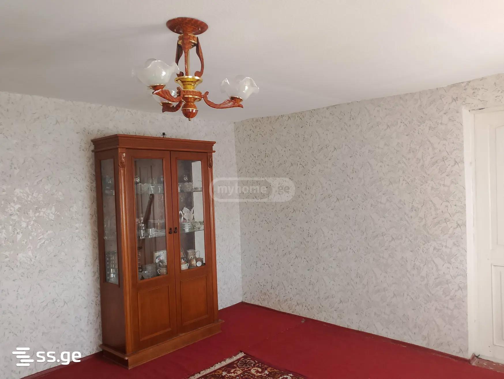 5 Room Private House For Rent. Poti view 3