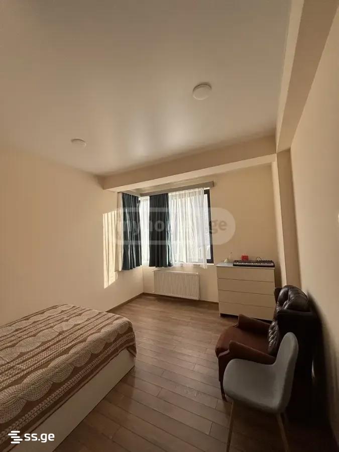 7 Room Private House For Sale view 13