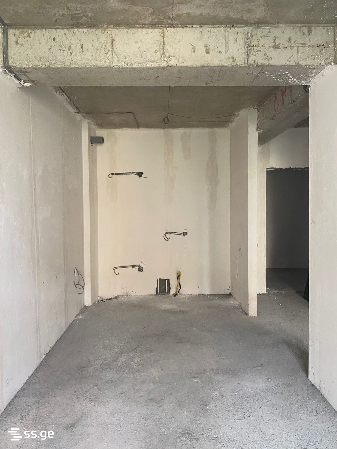 2 Room Flat For Sale view 3
