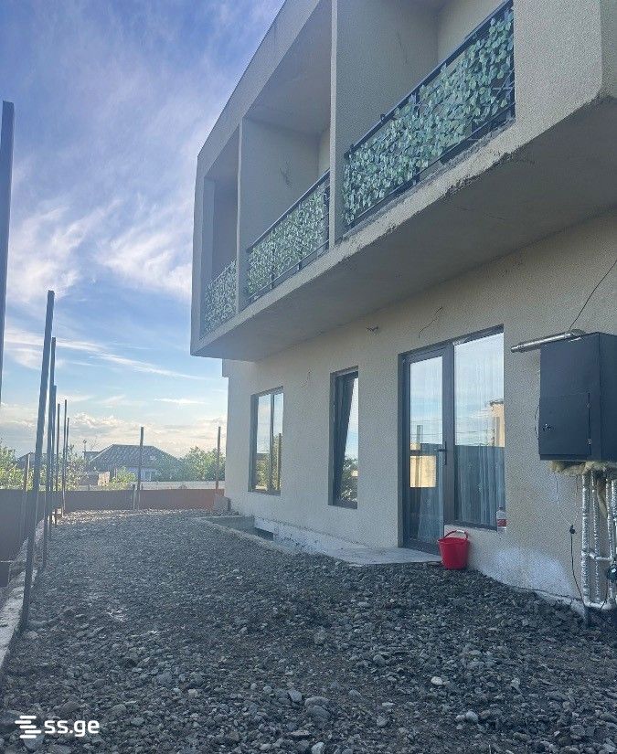 7 Room Private House For Rent. Samgori view 11