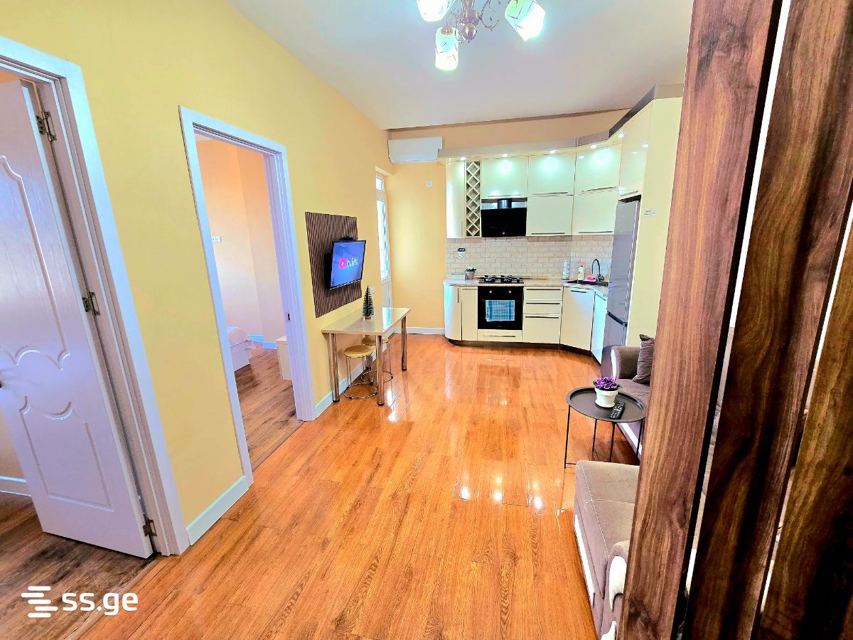 3 Room Flat For Rent. Kutaisi view 1