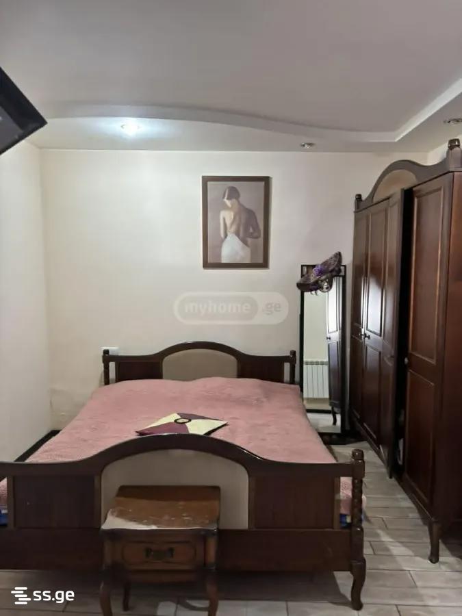 4 Room Private House For Sale view 7