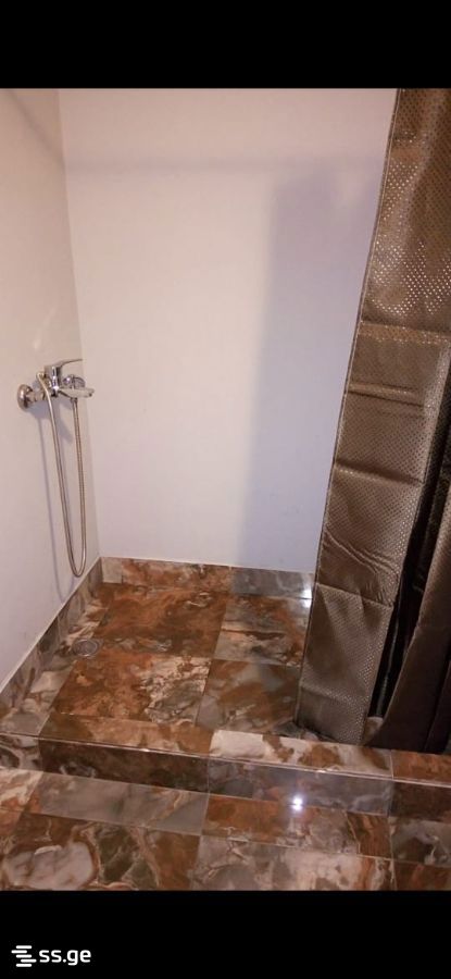 4 room Flat For Sale. Mukhiani - Mehr