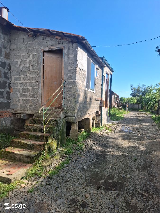 3 Room Flat For Sale view 4