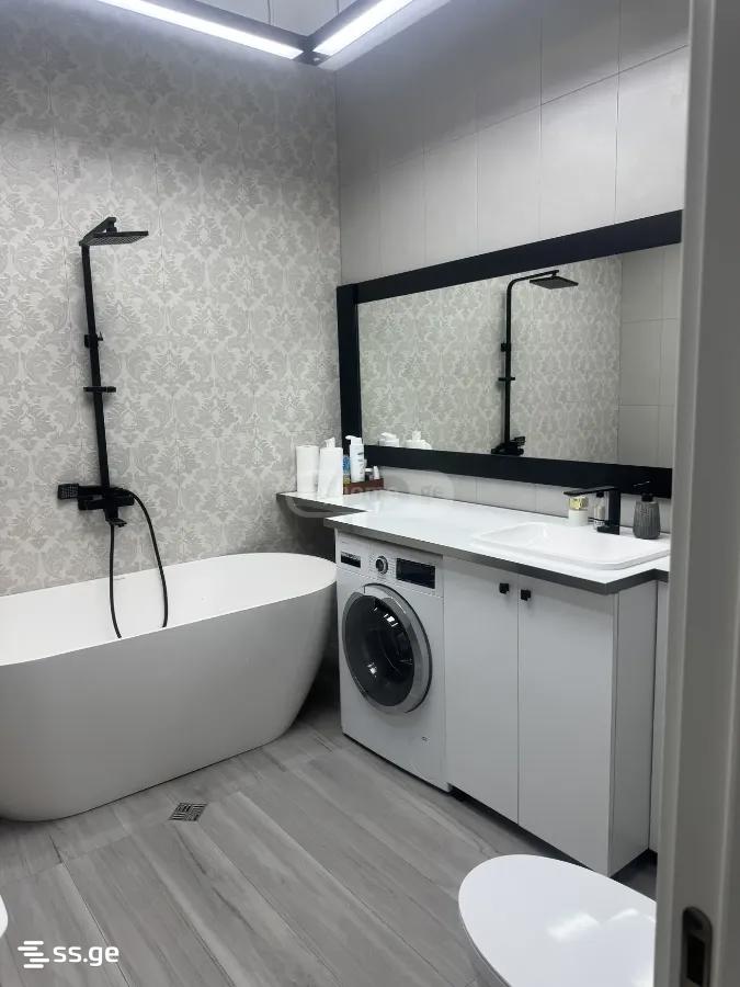6 Room Summer Cottage For Rent. Mtatsminda view 12