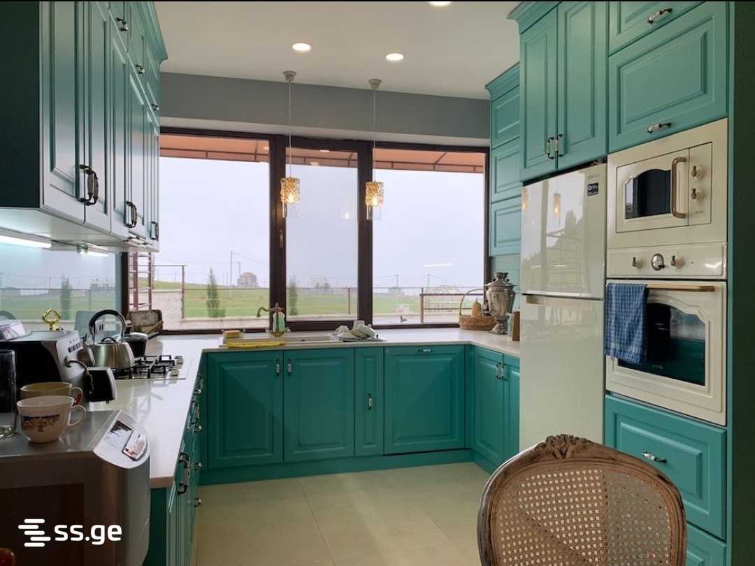 4 Room Private House For Sale view 2
