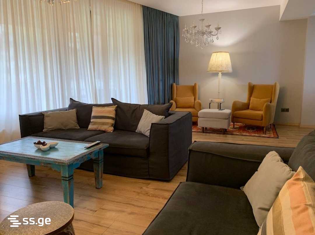 4 Room Private House For Sale view 3